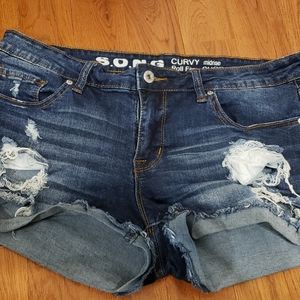 S.O.N.G. desructed jean shorts